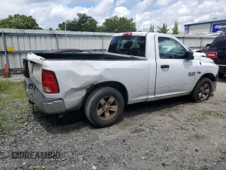 2018 Ram 1500 Express z VIN 3C6JR6AT6JG250644, wystawiony jako Copart lot #60257375 z przebiegiem 255 129 mil mil oraz Czysty tytuł • Clean title. Historia ofert i sprzedaży dostępna na DreamBid. Obrazek 3.