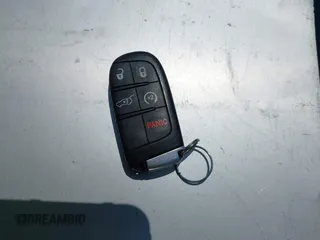 2019 Jeep Grand Cherokee Laredo z VIN 1C4RJEAG7KC858239, wystawiony jako IAAI lot #42587403 z przebiegiem 41 879 mil mil oraz . Historia ofert i sprzedaży dostępna na DreamBid. Obrazek 11.