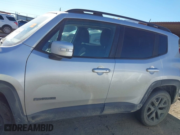 2018 Jeep Renegade Latitude z VIN ZACCJBBB3JPG88611, wystawiony jako IAAI lot #41412279 z przebiegiem 78 929 mil mil oraz . Historia ofert i sprzedaży dostępna na DreamBid. Obrazek 14.