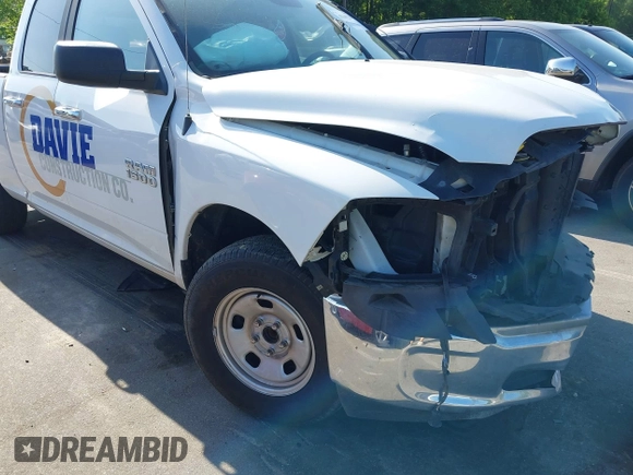 2018 Ram 1500 SLT z VIN 1C6RR6GG7JS324269, wystawiony jako IAAI lot #42148220 z przebiegiem 159 296 mil mil oraz . Historia ofert i sprzedaży dostępna na DreamBid. Obrazek 17.