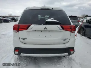 2017 Mitsubishi Outlander ES with VIN JA4AZ2A35HZ603025, listed as a Copart auction lot 44765565 with 210,547 mi miles and Clean Title. Bid and sale history available at carsss.com. Image 6.