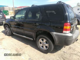 2005 Ford Escape XLT with VIN 1FMYU93115KA11323, listed as a IAAI auction lot 41912281 with 223,770 mi miles and . Bid and sale history available at DreamBid. Image 3.