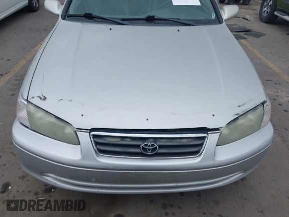 2001 Toyota Camry LE z VIN 4T1BF28K71U127407, wystawiony jako IAAI lot #42247606 z przebiegiem 289 995 mil mil oraz . Historia ofert i sprzedaży dostępna na DreamBid. Obrazek 12.