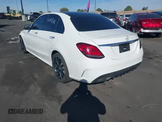 2019 Mercedes-Benz C 300 with VIN 55SWF8DB8KU294043, listed as a IAAI auction lot 41681040 with Not Provided miles and . Bid and sale history available at DreamBid. Image 3.