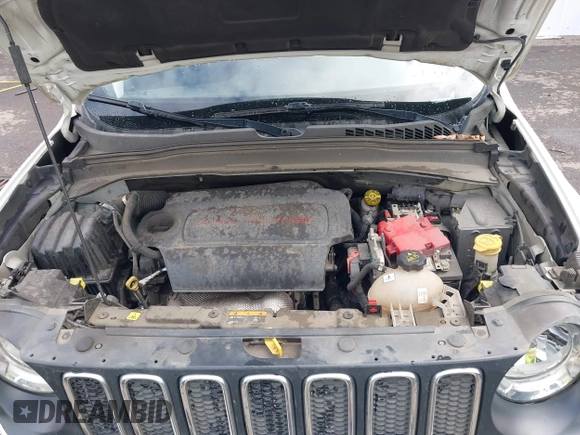 2018 Jeep Renegade Altitude z VIN ZACCJABB0JPJ52125, wystawiony jako IAAI lot #42262220 z przebiegiem 67 857 mil mil oraz . Historia ofert i sprzedaży dostępna na DreamBid. Obrazek 10.