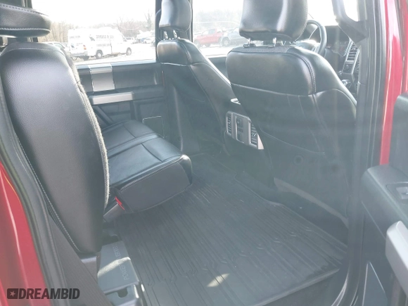 2015 Ford F-150 XLT w/HD Payload Pkg with VIN 1FTFW1EF2FFB76243, listed as a IAAI auction lot 41150866 with 124,478 mi miles. Bid and sale history available at carsss.com. Image 8.