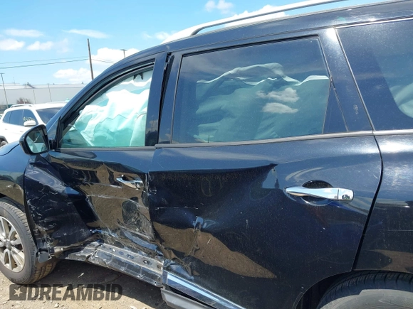 2014 Nissan Pathfinder S z VIN 5N1AR2MM5EC612389, wystawiony jako IAAI lot #42282431 z przebiegiem 73 327 mil mil oraz . Historia ofert i sprzedaży dostępna na DreamBid. Obrazek 14.