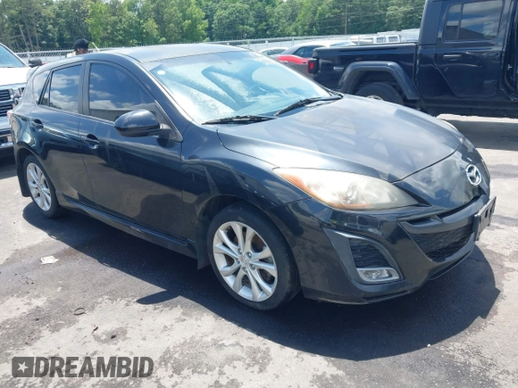 2010 Mazda 3 S Sport z VIN JM1BL1H57A1336522, wystawiony jako IAAI lot #42514180 z przebiegiem 120 787 mil mil oraz . Historia ofert i sprzedaży dostępna na DreamBid. Obrazek 1.