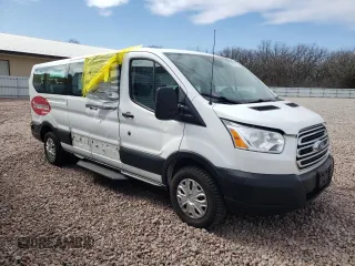 2019 Ford Transit Passenger XL z VIN 1FBZX2ZM4KKB24336, wystawiony jako Copart lot #49377135 z przebiegiem 58 994 mil mil oraz Szkody całkowita. Historia ofert i sprzedaży dostępna na DreamBid. Obrazek 4.
