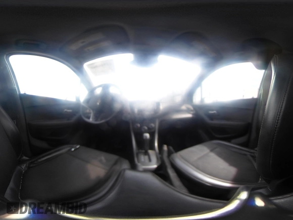 2019 Chevrolet Trax LT with VIN 3GNCJPSB3KL361253, listed as a IAAI auction lot 41946860 with 96,170 mi miles. Bid and sale history available at carsss.com. Image 19.