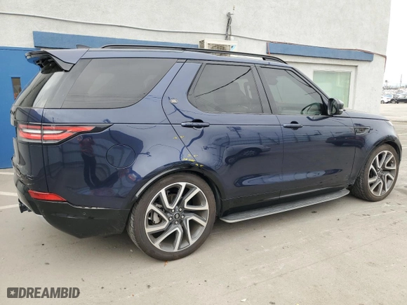 2019 Land Rover Discovery HSE Luxury with VIN SALRT2RK2KA085296, listed as a Copart auction lot 82589034 with 87,146 mi miles and Salvage Title. Bid and sale history available at carsss.com. Image 3.