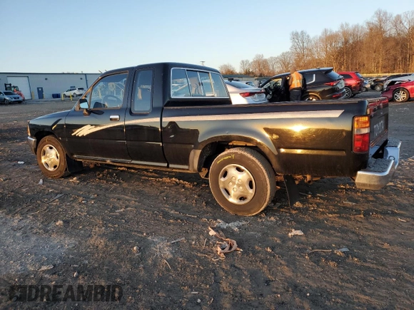 1993 Toyota Pickup DLX with VIN JT4RN93P6P5068144, listed as a Copart auction lot 42949285 with 158,254 mi miles and Clean Title. Bid and sale history available at DreamBid. Image 2.