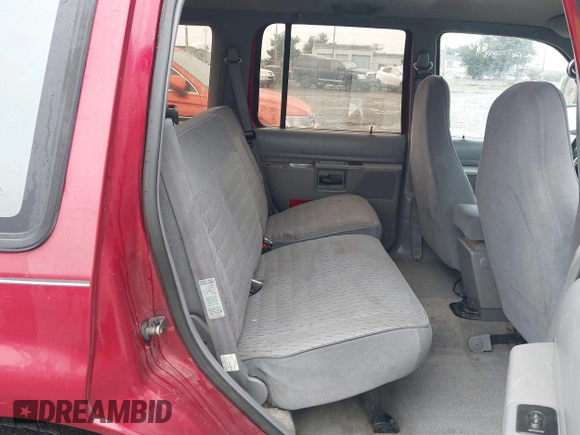 1994 Ford Explorer Eddie Bauer with VIN 1FMDU34XXRUE69130, listed as a IAAI auction lot 41594121 with 146,118 mi miles and . Bid and sale history available at DreamBid. Image 8.