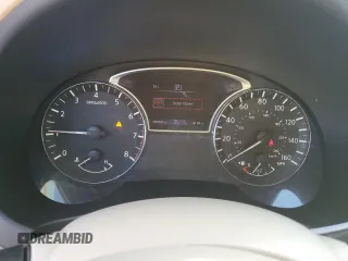 2017 Nissan Altima SV z VIN 1N4AL3AP9HC493525, wystawiony jako Copart lot #43763815 z przebiegiem 180 058 mil mil oraz Szkoda całkowita • Salvage title. Historia ofert i sprzedaży dostępna na DreamBid. Obrazek 9.