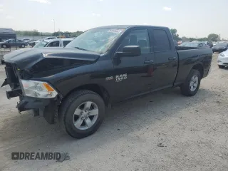 2020 Ram 1500 Tradesman z VIN 1C6RR6FT7LS139057, wystawiony jako Copart lot #55616484 z przebiegiem 99 755 mil mil oraz Szkoda całkowita • Salvage title. Historia ofert i sprzedaży dostępna na DreamBid. Obrazek 1.