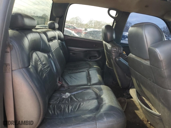 2002 Chevrolet Silverado 1500HD LT with VIN 1GCGK13U82F196203, listed as a Copart auction lot 48412945 with 308,132 mi miles and Salvage Title. Bid and sale history available at carsss.com. Image 10.