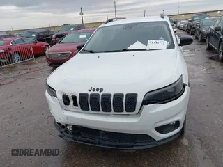 2023 Jeep Cherokee Altitude Lux with VIN 1C4PJMMB1PD110251, listed as a IAAI auction lot 41343772 with 33,182 mi miles. Bid and sale history available at carsss.com. Image 11.