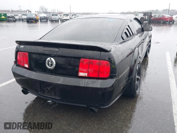 2007 Ford Mustang Deluxe with VIN 1ZVHT80N375320203, listed as a IAAI auction lot 41871055 with 80,891 mi miles. Bid and sale history available at carsss.com. Image 4.