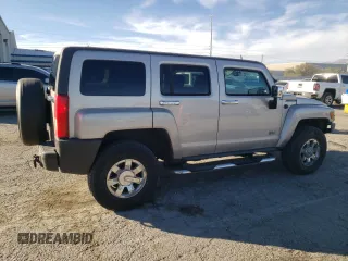 2007 Hummer H3 SUV with VIN 5GTDN13E378208605, listed as a Copart auction lot 82049904 with 129,055 mi miles and Salvage Title. Bid and sale history available at carsss.com. Image 3.