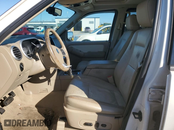 2008 Mercury Mountaineer Premier with VIN 4M2EU38828UJ05689, listed as a Copart auction lot 83856914 with 184,404 mi miles and Salvage Title. Bid and sale history available at carsss.com. Image 7.