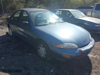 1998 Chevrolet Cavalier with VIN 1G1JC5247W7268934, listed as a IAAI auction lot 41786765 with 237,406 mi miles. Bid and sale history available at carsss.com. Image 1.