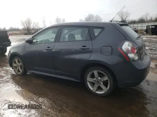 2010 Pontiac Vibe w/1SB with VIN 5Y2SP6E00AZ402324, listed as a Copart auction lot 44230405 with 111,969 mi miles and Salvage Title. Bid and sale history available at carsss.com. Image 2.