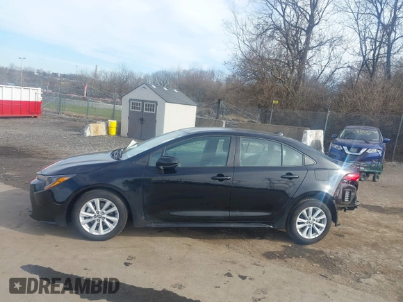 2024 Toyota Corolla LE with VIN 5YFB4MDE8RP201772, listed as a IAAI auction lot 41837900 with 8,277 mi miles and . Bid and sale history available at carsss.com. Image 14.