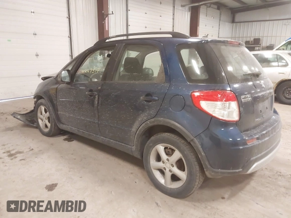 2008 Suzuki SX4 with VIN JS2YB413385107948, listed as a IAAI auction lot 41227517 with 153,163 mi miles. Bid and sale history available at carsss.com. Image 3.
