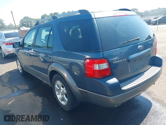 2005 Ford Freestyle SEL with VIN 1FMDK02105GA06621, listed as a IAAI auction lot 42680636 with 230,884 mi miles and . Bid and sale history available at DreamBid. Image 3.