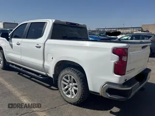 2021 Chevrolet Silverado 1500 LT with VIN 3GCUYDED1MG238048, listed as a Copart auction lot 50354435 with 156,095 mi miles and Clean Title. Bid and sale history available at carsss.com. Image 3.