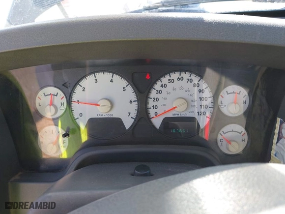 2007 Dodge Ram 1500 ST with VIN 1D7HA16K17J556973, listed as a IAAI auction lot 41712515 with 167,651 mi miles. Bid and sale history available at carsss.com. Image 7.
