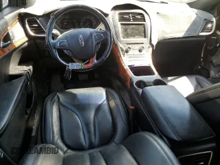 2017 Lincoln MKX Select with VIN 2LMPJ8KP2HBL41219, listed as a Copart auction lot 71245974 with 77,145 mi miles and Salvage Title. Bid and sale history available at carsss.com. Image 8.