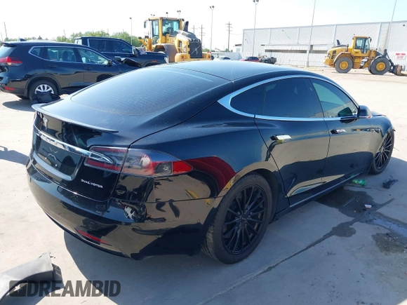 2021 Tesla Model S Long Range Plus with VIN 5YJSA1E28MF426080, listed as a IAAI auction lot 41979326 with 125,328 mi miles and . Bid and sale history available at DreamBid. Image 4.