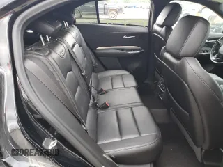2019 Cadillac XT4 FWD Premium Luxury z VIN 1GYFZCR49KF147242, wystawiony jako Copart lot #55483215 z przebiegiem 94 990 mil mil oraz Szkody całkowita. Historia ofert i sprzedaży dostępna na DreamBid. Obrazek 10.