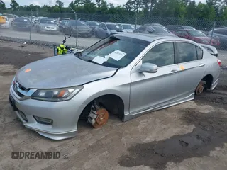 2013 Honda Accord EX z VIN 1HGCR2F73DA162760, wystawiony jako IAAI lot #42473307 z przebiegiem Nie podano mil oraz . Historia ofert i sprzedaży dostępna na DreamBid. Obrazek 17.