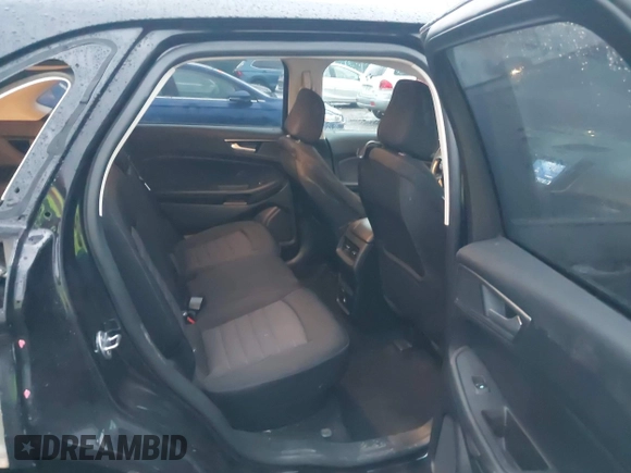 2020 Ford Edge SE z VIN 2FMPK3G95LBA06115, wystawiony jako IAAI lot #40884705 z przebiegiem 54 712 mil mil oraz . Historia ofert i sprzedaży dostępna na DreamBid. Obrazek 8.