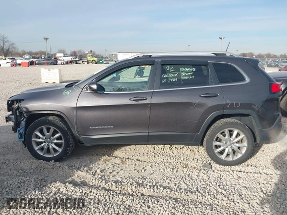 2017 Jeep Cherokee Limited with VIN 1C4PJMDBXHW582616, listed as a IAAI auction lot 41063889 with 125,839 mi miles and . Bid and sale history available at DreamBid. Image 15.