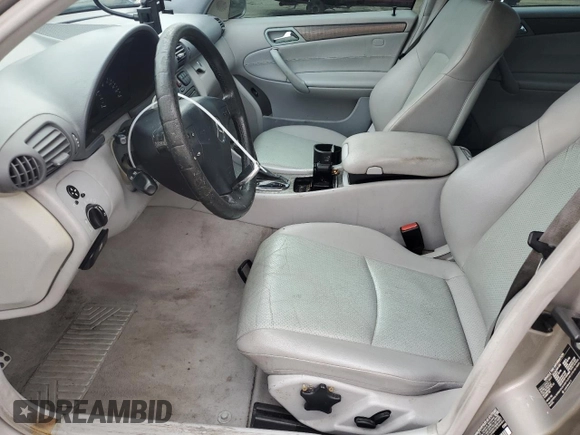 2004 Mercedes-Benz C 230 Kompressor with VIN WDBRF40J54A623277, listed as a Copart auction lot 45769675 with 166,842 mi miles and Salvage Title. Bid and sale history available at DreamBid. Image 7.