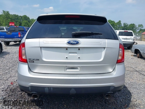 2013 Ford Edge SE z VIN 2FMDK3GC7DBA43814, wystawiony jako IAAI lot #42445294 z przebiegiem 235 310 mil mil oraz . Historia ofert i sprzedaży dostępna na DreamBid. Obrazek 16.