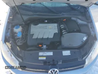 2012 Volkswagen Golf TDI z VIN WVWNM7AJXCW215994, wystawiony jako Copart lot #62693075 z przebiegiem 122 234 mil mil oraz Nie do naprawy • Non repairable. Historia ofert i sprzedaży dostępna na DreamBid. Obrazek 12.