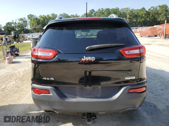 2018 Jeep Cherokee Latitude Tech Connect with VIN 1C4PJMCX7JD500971, listed as a Copart auction lot 57604465 with 133,293 mi miles and Salvage title. Bid and sale history available at DreamBid. Image 6.