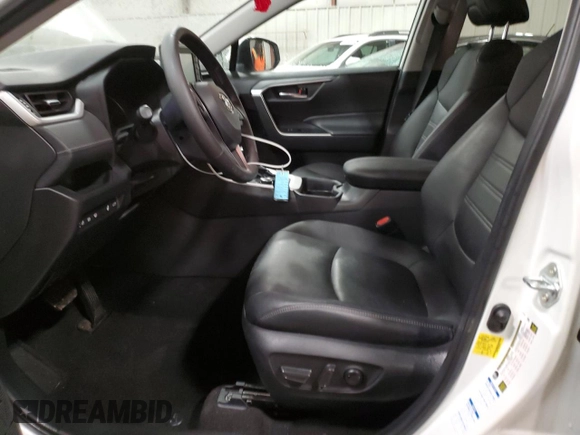 2021 Toyota RAV4 Hybrid LE with VIN 4T3B6RFV8MU040343, listed as a Copart auction lot 47552405 with 42,902 mi miles and Salvage Title. Bid and sale history available at carsss.com. Image 7.