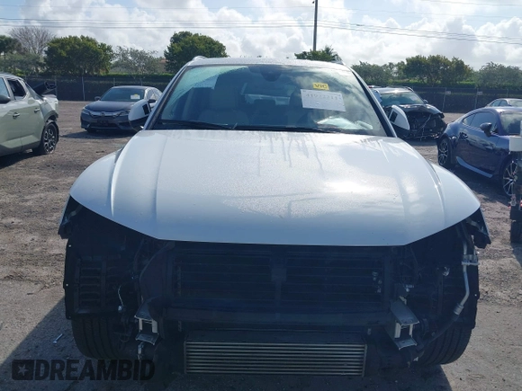 2021 Audi Q5 Prestige with VIN WA1CAAFY7M2034552, listed as a IAAI auction lot 41922211 with 52,235 mi miles and . Bid and sale history available at DreamBid. Image 6.