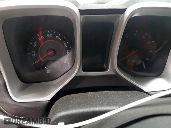2014 Chevrolet Camaro LT z VIN 2G1FC1E31E9246345, wystawiony jako Copart lot #45882735 z przebiegiem Nie podano mil oraz Nie do naprawy • Non repairable. Historia ofert i sprzedaży dostępna na DreamBid. Obrazek 9.