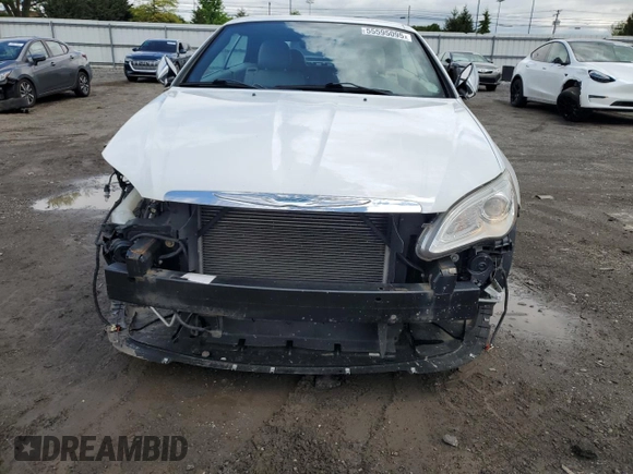 2011 Chrysler 200 Limited with VIN 1C3BC7EG6BN623812, listed as a Copart auction lot 55595095 with 94,843 mi miles and Salvage Title. Bid and sale history available at DreamBid. Image 5.