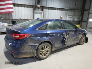 2015 Hyundai Sonata 2.4L SE with VIN 5NPE24AF2FH195816, listed as a Copart auction lot 89172935 with 205,417 mi miles and Salvage Title. Bid and sale history available at carsss.com. Image 3.