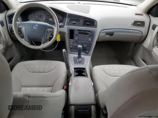 2005 Volvo V70 with VIN YV1SW592352516898, listed as a Copart auction lot 73505544 with 80,871 mi miles and Salvage Title. Bid and sale history available at carsss.com. Image 8.
