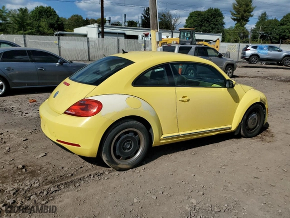 2012 Volkswagen Beetle 2.5L w/Sun PZEV with VIN 3VWJP7AT8CM613516, listed as a Copart auction lot 74631584 with 119,177 mi miles and Clean Title. Bid and sale history available at carsss.com. Image 3.