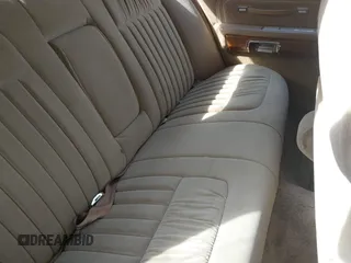 1988 Ford Crown Victoria z VIN 2FABP74F8JX224055, wystawiony jako IAAI lot #42185854 z przebiegiem 32 378 mil mil oraz . Historia ofert i sprzedaży dostępna na DreamBid. Obrazek 8.