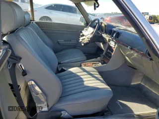 1989 Mercedes-Benz 560 560SL with VIN WDBBA48D5KA101275, listed as a Copart auction lot 81717264 with 169,645 mi miles and Salvage Title. Bid and sale history available at carsss.com. Image 10.
